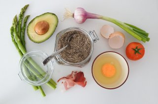 Zdrowe odżywianie - regularność i dobór składników